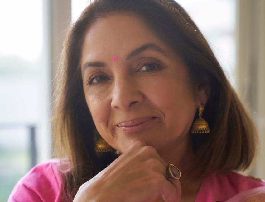 Neena Gupta to play Amitabh Bachchan’s wife in Balaji Telefilms-Reliance Entertainment's 'Goodbye'